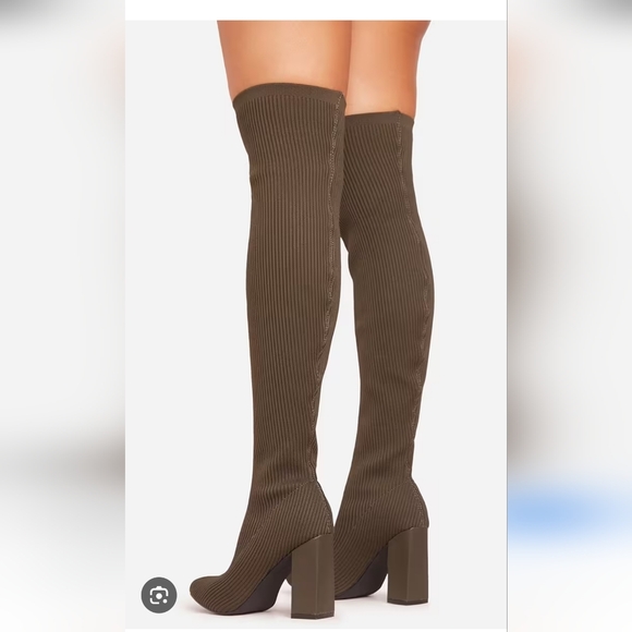 Thigh High Sock Boots - Picture 3 of 4